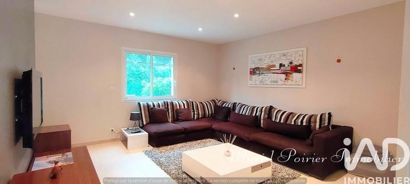 Maison - 190 m² - 6 pièces