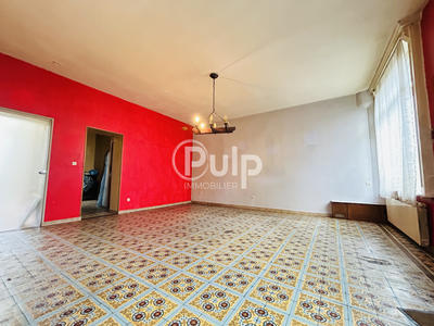 Maison de ville - 150 m² - 9 pièces