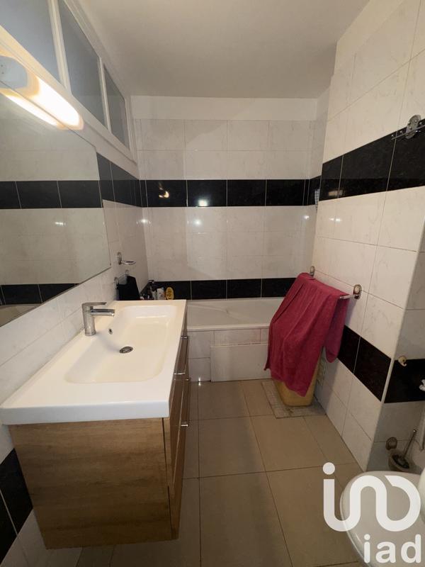 Appartement - 65 m² - 4 pièces