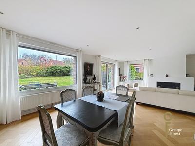 Maison - 139 m² - 6 pièces