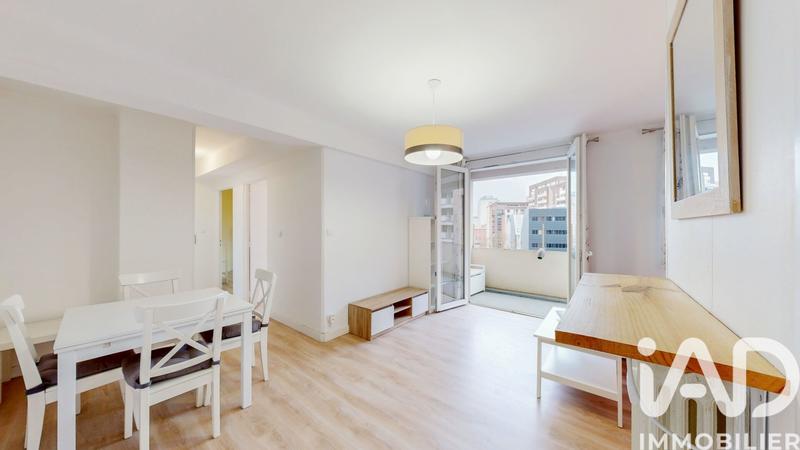 Appartement - 66 m² - 3 pièces