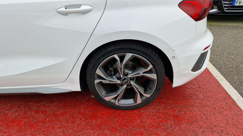 Audi A3 sportback 35 Tfsi 150 s line