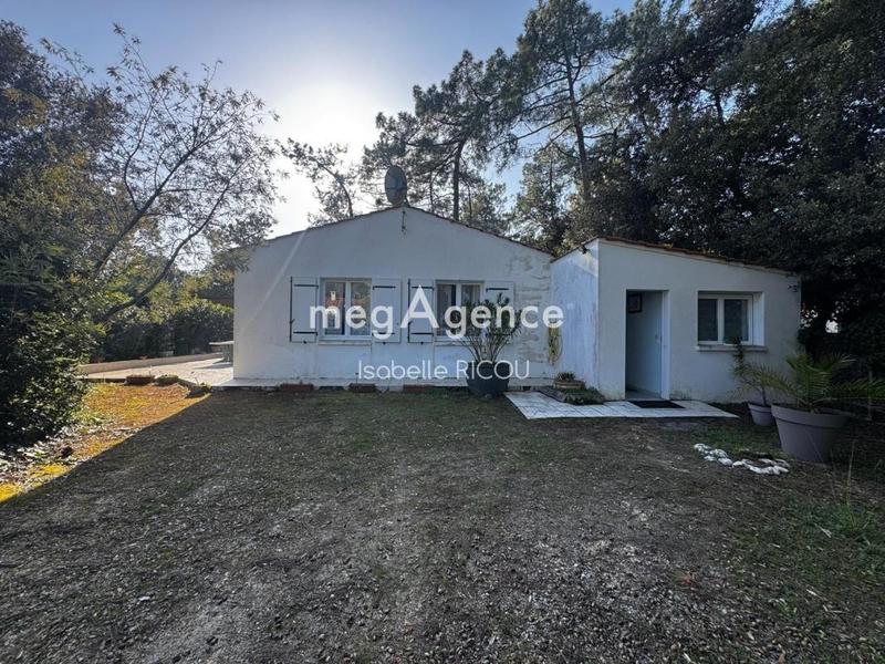 Maison traditionnelle - 111 m² - 4 pièces