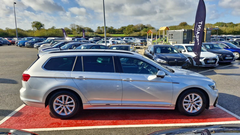 Volkswagen Passat Sw VIII 2.0 Tdi Evo Scr 122 Dsg7 Business Pack R-Line Exterieur