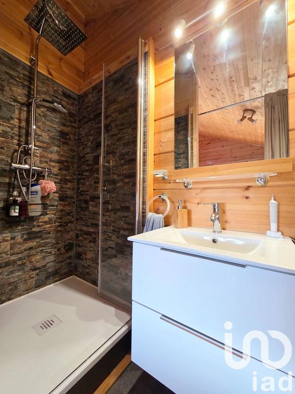 Châlet - 188 m² - 7 pièces