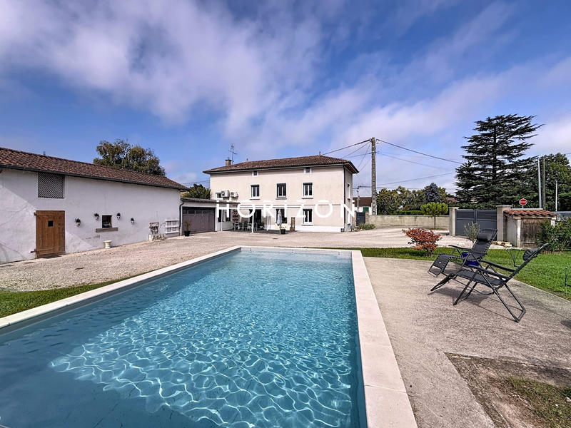 Maison ancienne - 155 m² - 7 pièces