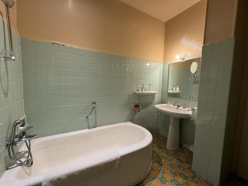 Maison - 225 m² - 7 pièces