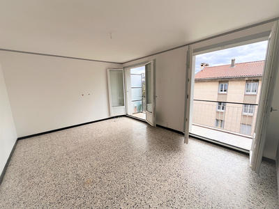 Appartement - 76 m² - 4 pièces