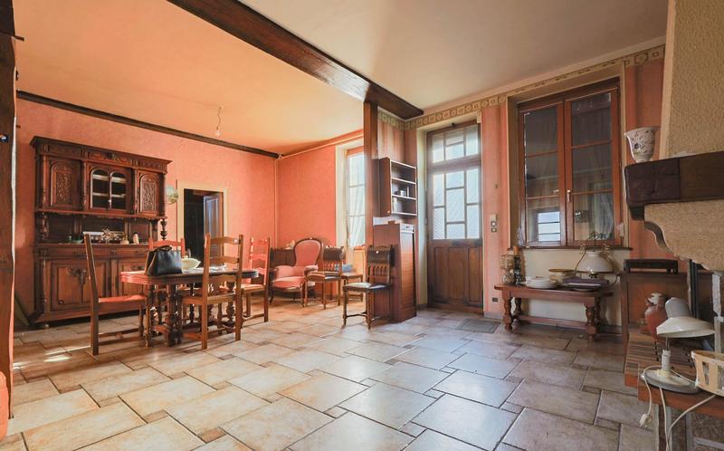 Maison - 92 m² - 5 pièces