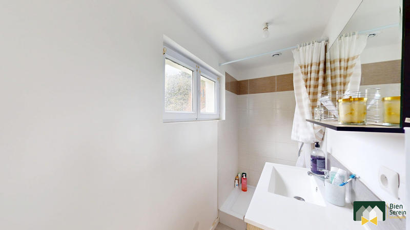 Maison traditionnelle - 66 m² - 3 pièces