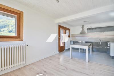 Appartement - 76 m² - 4 pièces