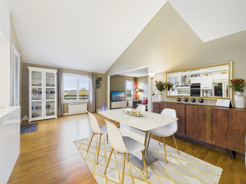 Appartement - 130 m² - 5 pièces