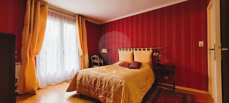 Maison - 150 m² - 7 pièces