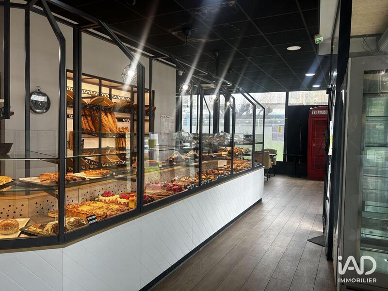 Local commercial - 187 m²