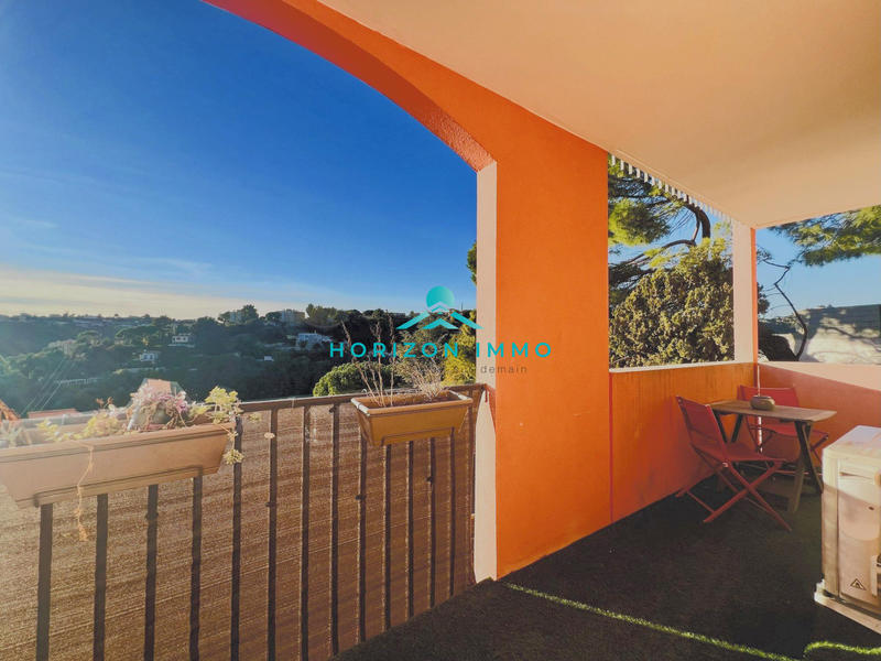 Appartement - 49 m² - 2 pièces