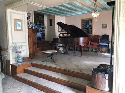 Maison bourgeoise - 240 m² - 11 pièces