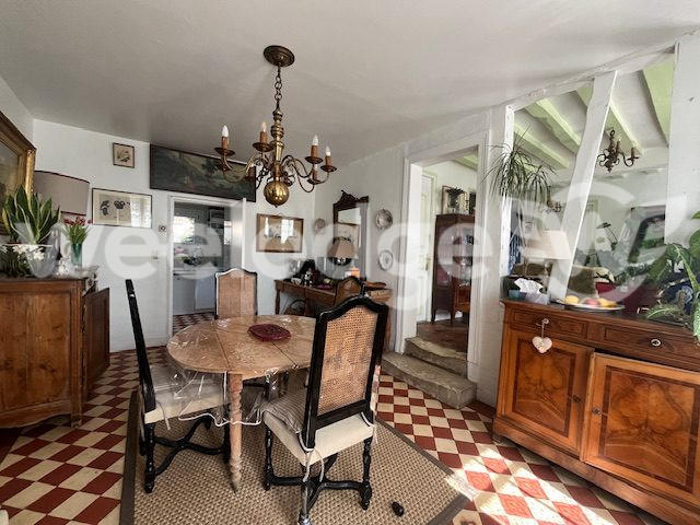 Maison - 163 m² - 6 pièces