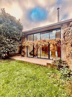 Maison en pierre - 170 m² - 5 pièces