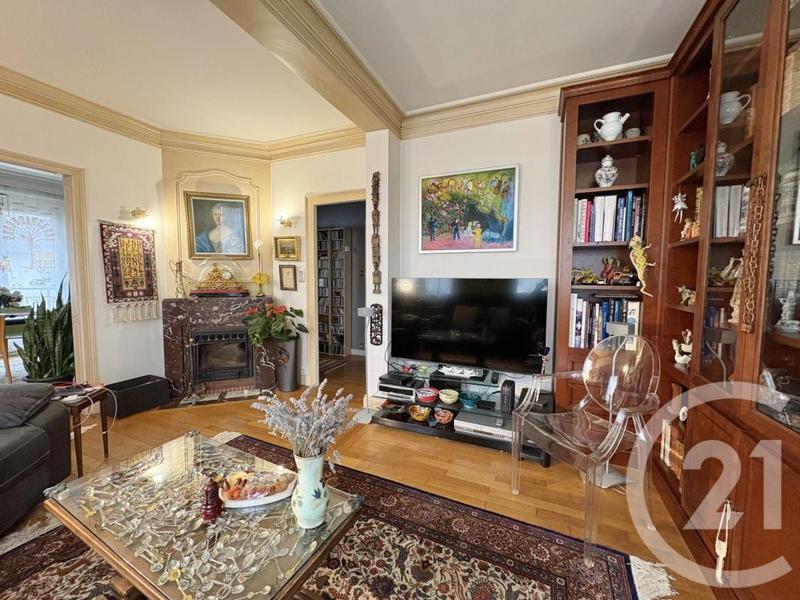 Maison - 165 m² - 6 pièces