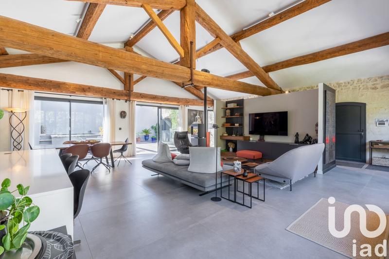 Maison - 207 m² - 4 pièces