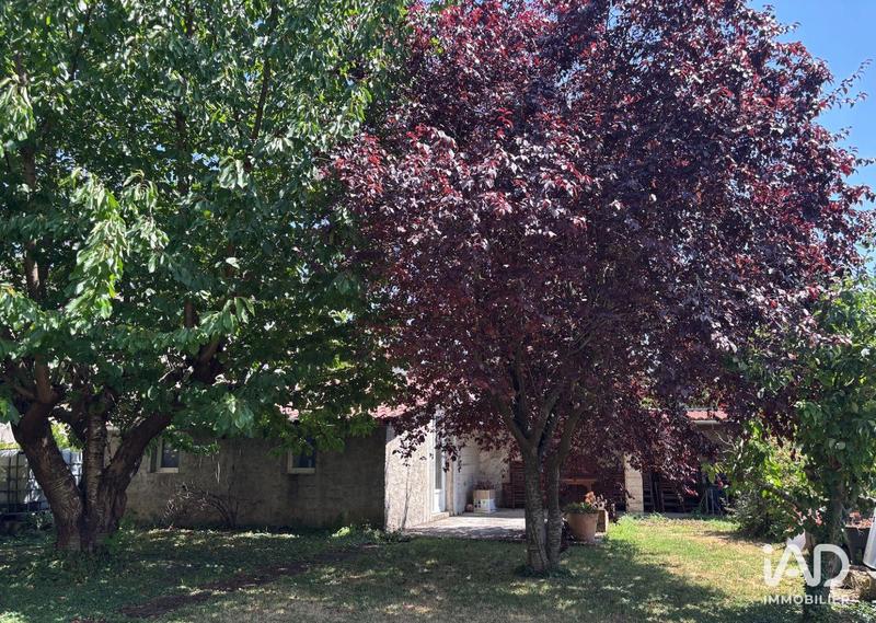 Maison - 140 m² - 5 pièces