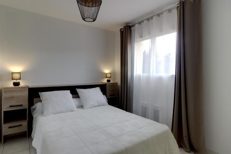 Maison jumelée - 93 m² - 4 pièces