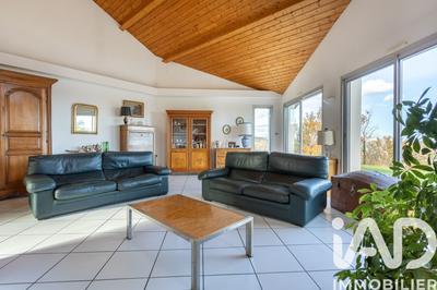 Maison de maîtres - 245 m² - 7 pièces