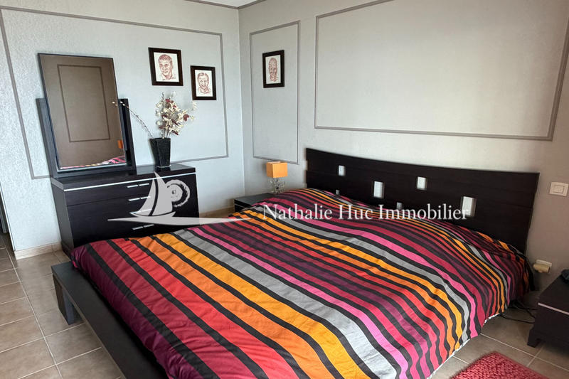 Appartement - 102 m² - 4 pièces