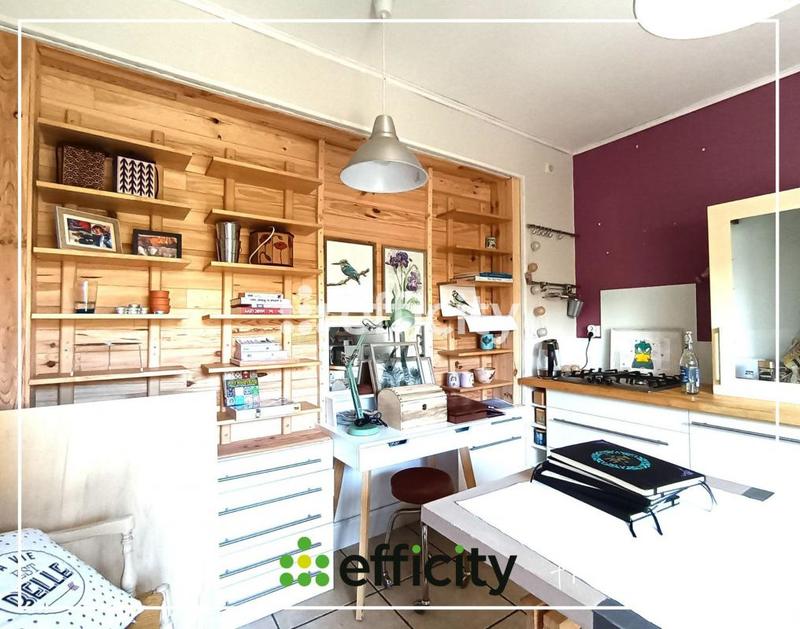 Maison - 160 m² - 8 pièces