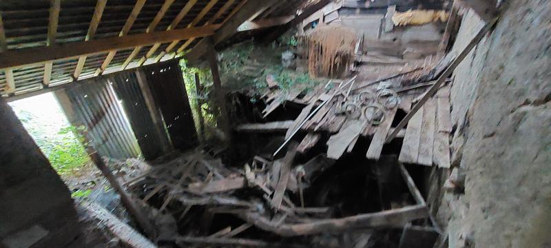 Maison ancienne - 200 m² - 3 pièces