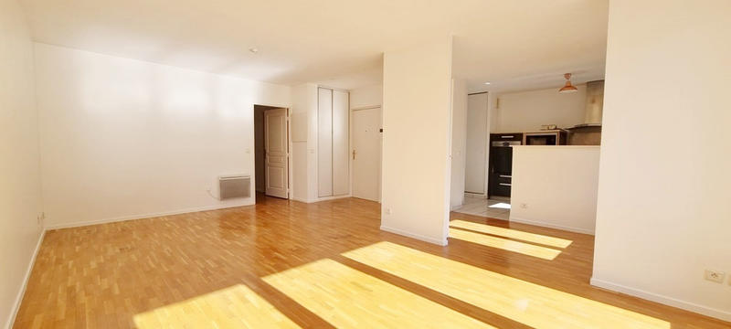 Appartement - 81 m² - 3 pièces