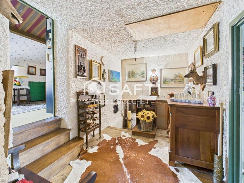 Maison - 218 m² - 8 pièces