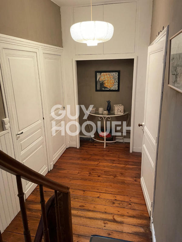 Maison - 179 m² - 8 pièces