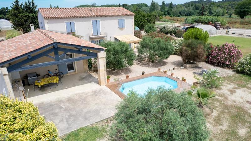 Mas - 207 m² - 5 pièces