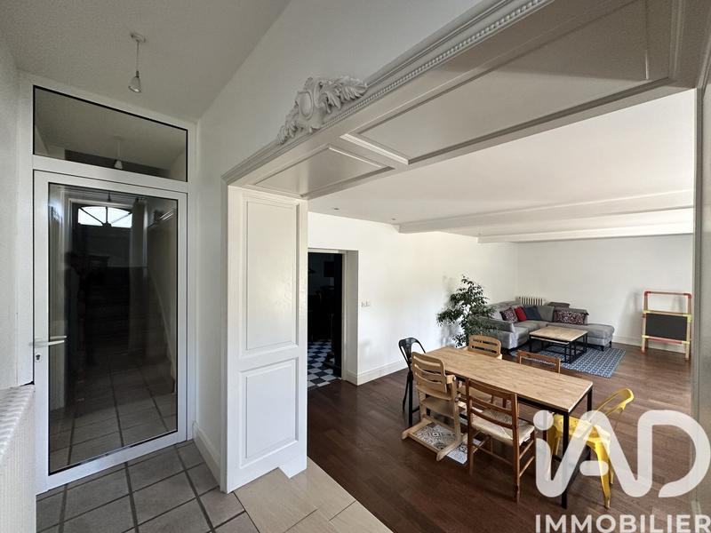 Maison - 191 m² - 5 pièces