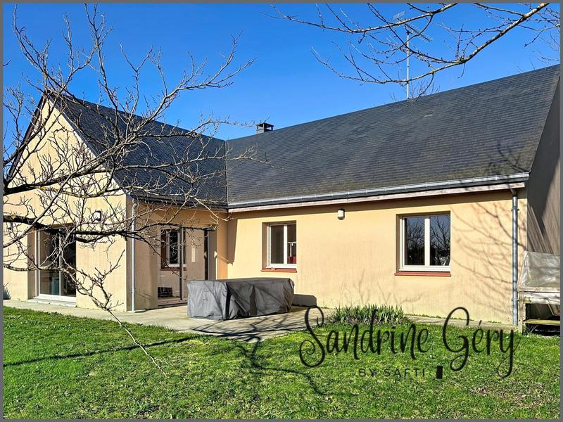 Maison - 107 m² - 4 pièces