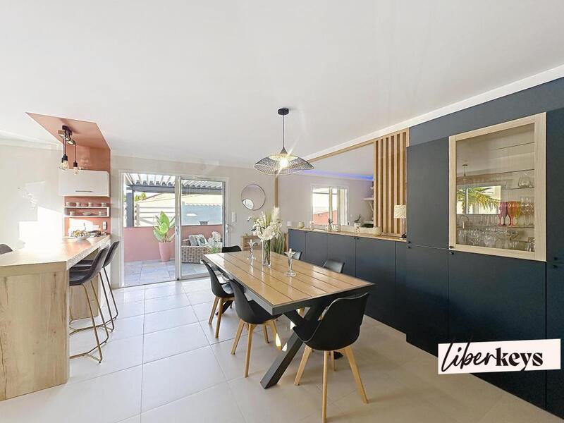 Maison - 87 m² - 4 pièces