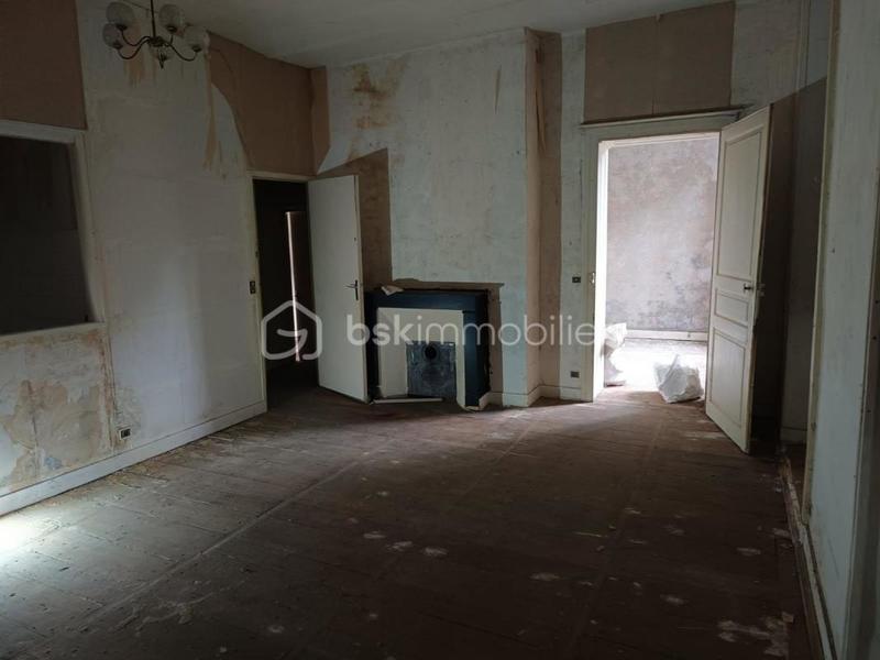 Maison - 500 m² - 23 pièces