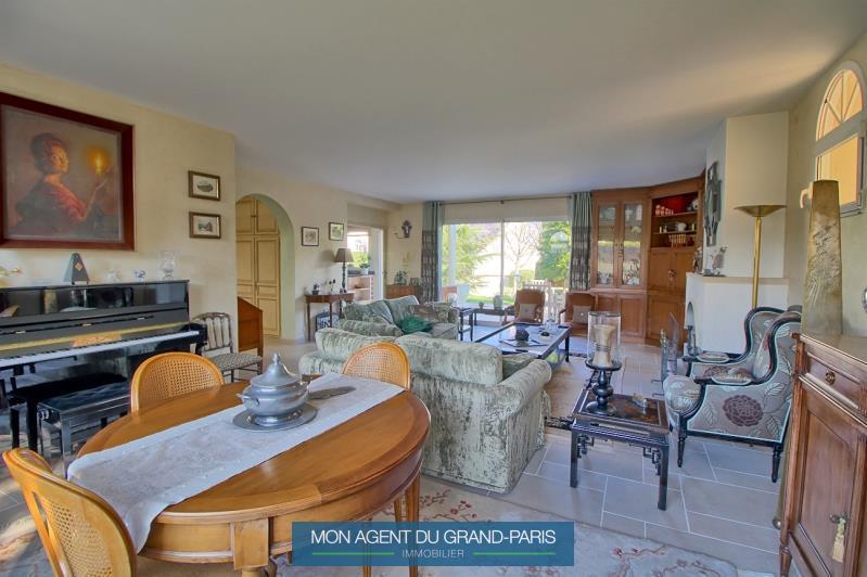 Maison - 300 m² - 10 pièces