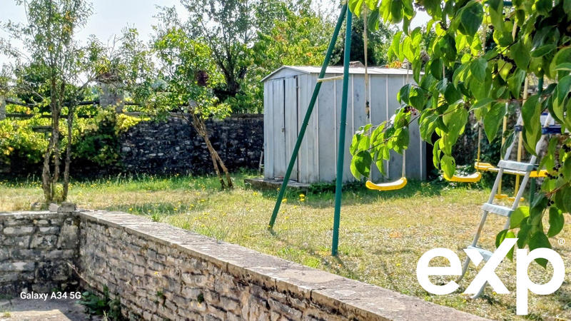 Maison traditionnelle - 88 m² - 4 pièces