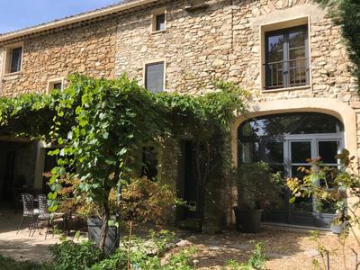 Mas - 193 m² - 6 pièces