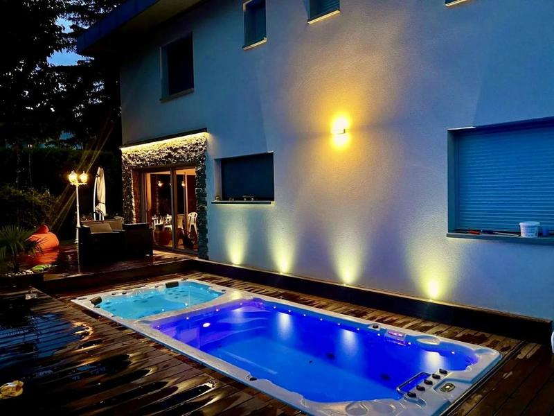 Villa - 137 m² - 6 pièces