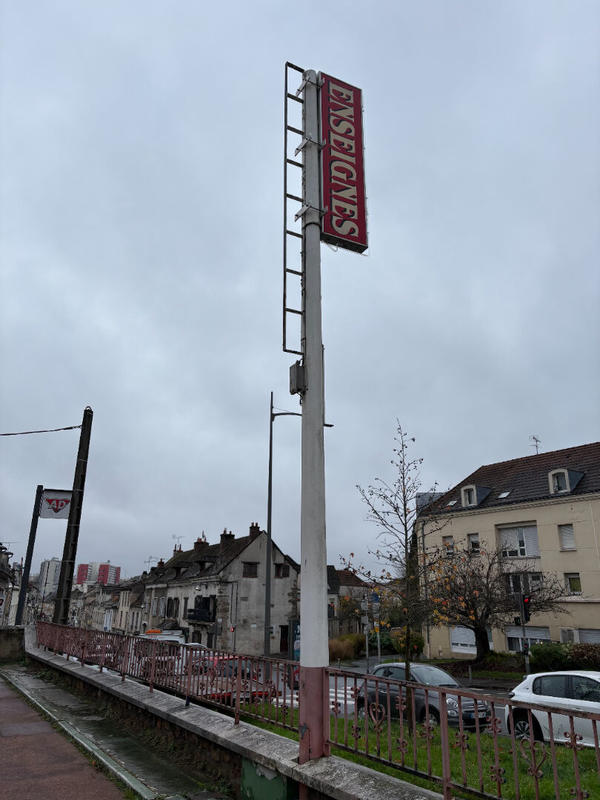 Local commercial - 66 m² - 4 pièces