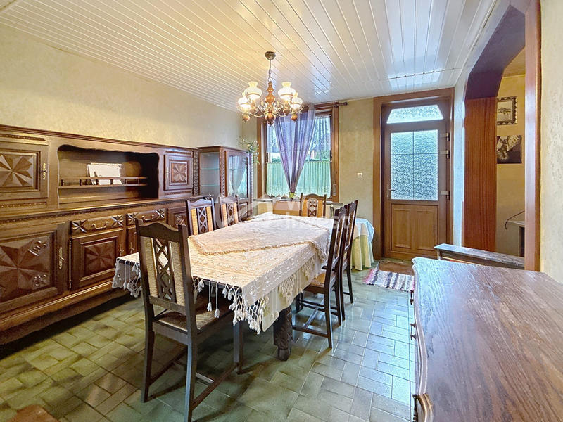 Maison - 101 m² - 6 pièces