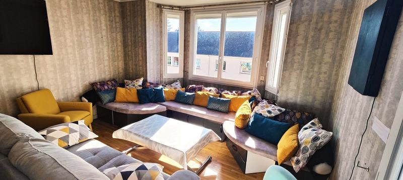 Maison - 253 m² - 11 pièces