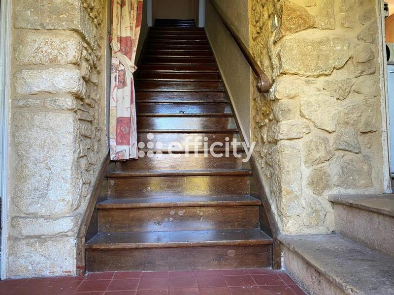 Maison - 128 m² - 6 pièces