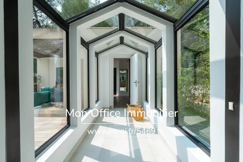 Maison d'architecte - 300 m² - 5 pièces