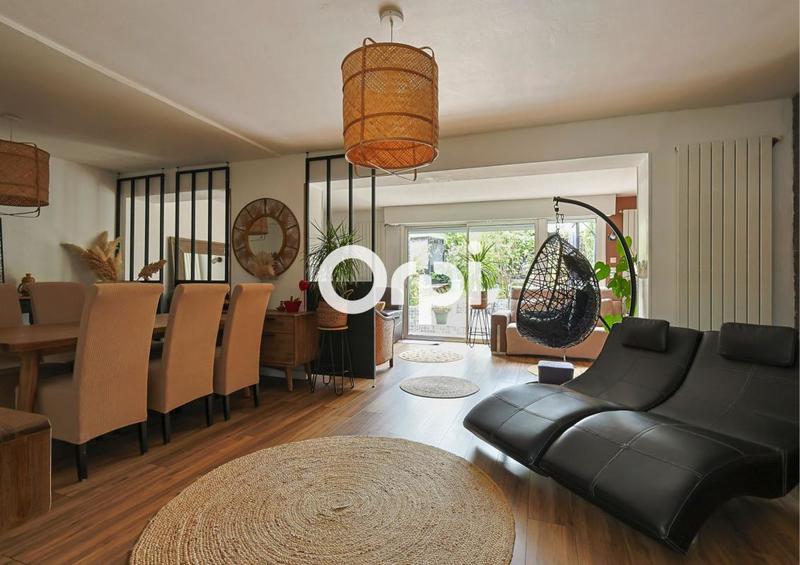 Maison - 110 m² - 4 pièces