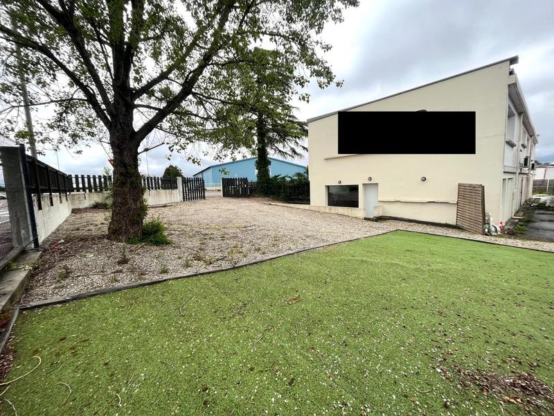 Local commercial - 3 pièces