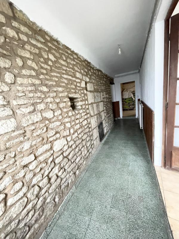 Corps de ferme - 181 m² - 5 pièces